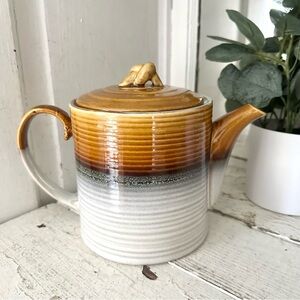 Roscher Stoneware Gradient Neutral Color Teapot Knot Handle Tea Kettle Bohemian